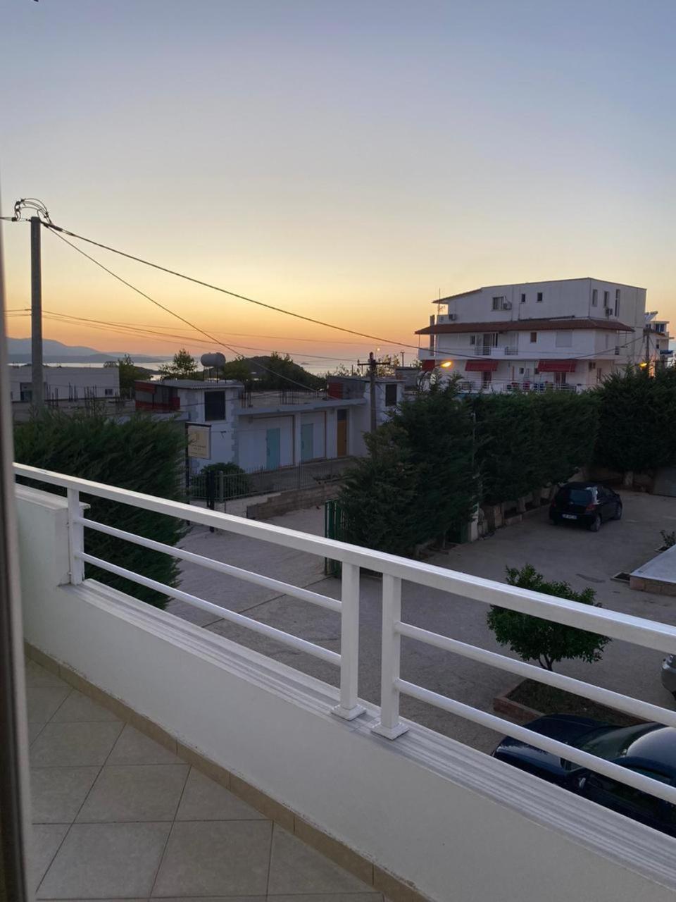 Villa Shehu Ксамил Екстериор снимка