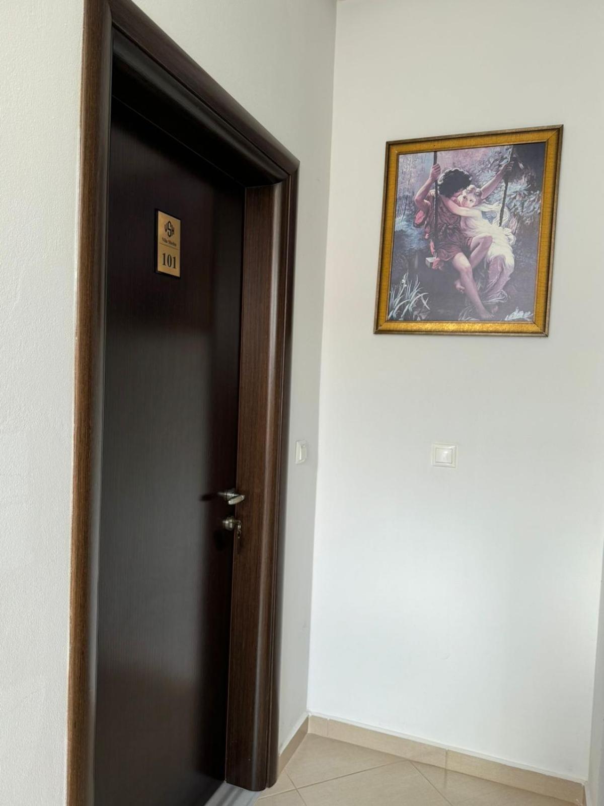 Villa Shehu Ксамил Екстериор снимка