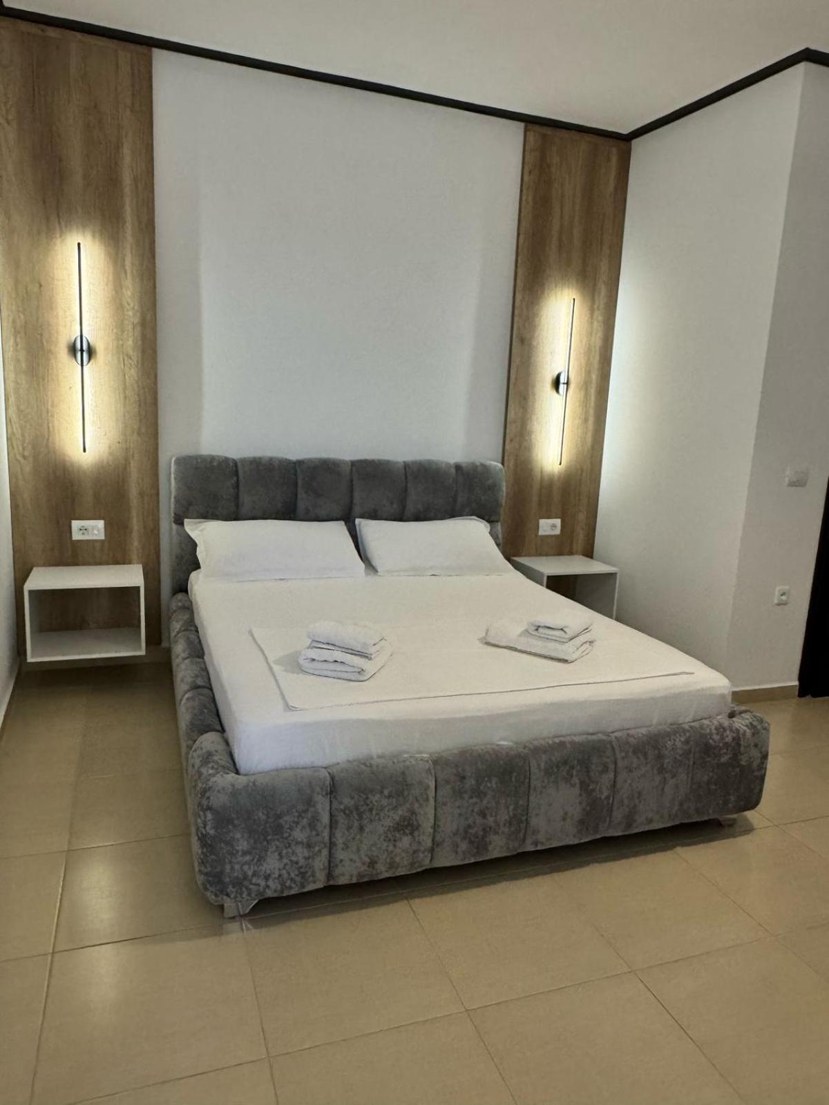 Villa Shehu Ксамил Екстериор снимка