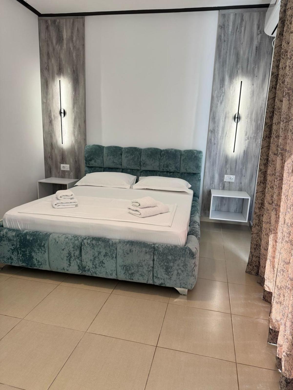 Villa Shehu Ксамил Екстериор снимка
